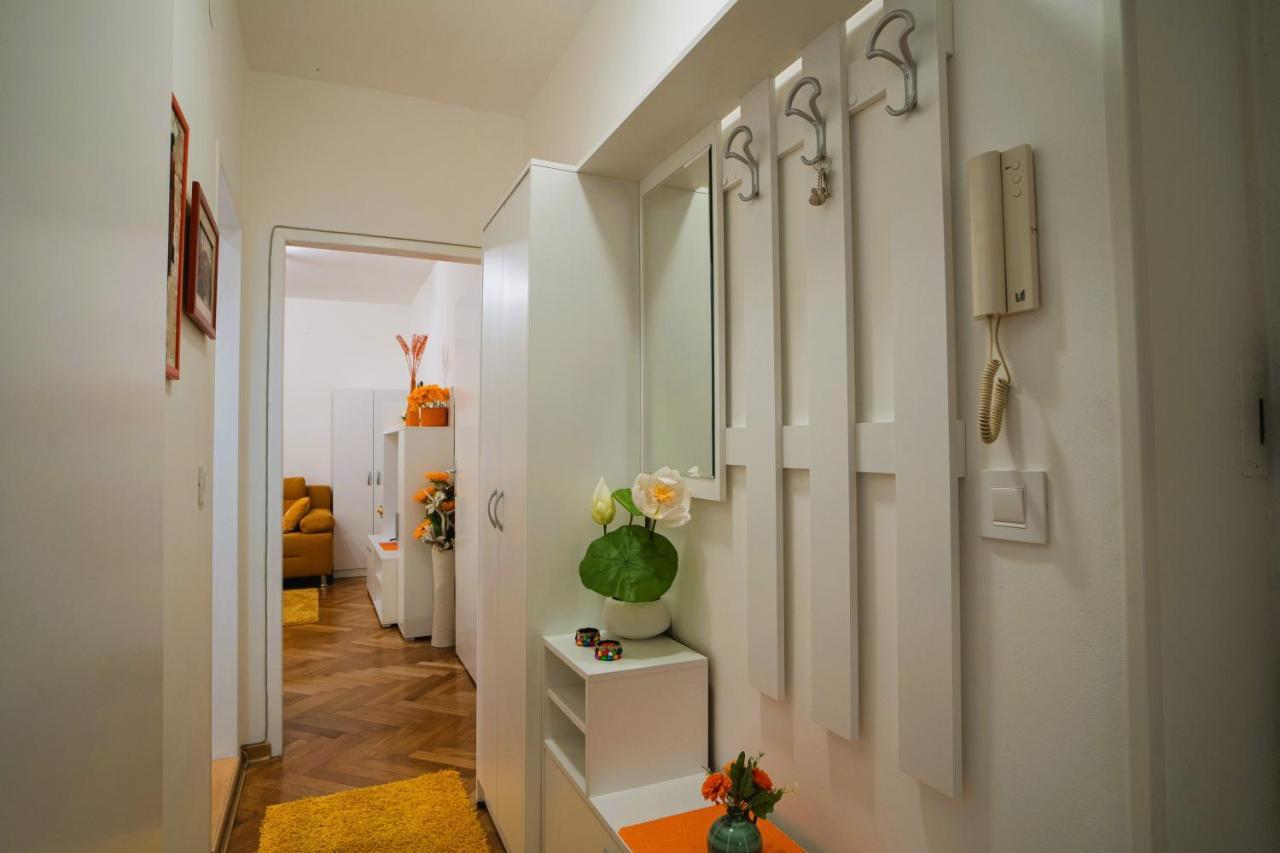 Golden Place Beograd Ngoại thất bức ảnh