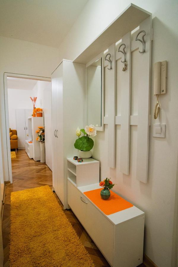 Golden Place Beograd Ngoại thất bức ảnh